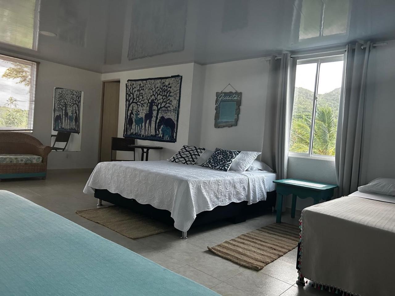Hotel Miss Francias Home Santa Catalina Island Buitenkant foto