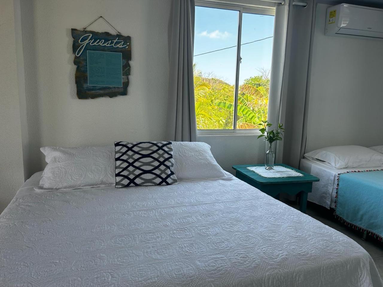 Hotel Miss Francias Home Santa Catalina Island Buitenkant foto