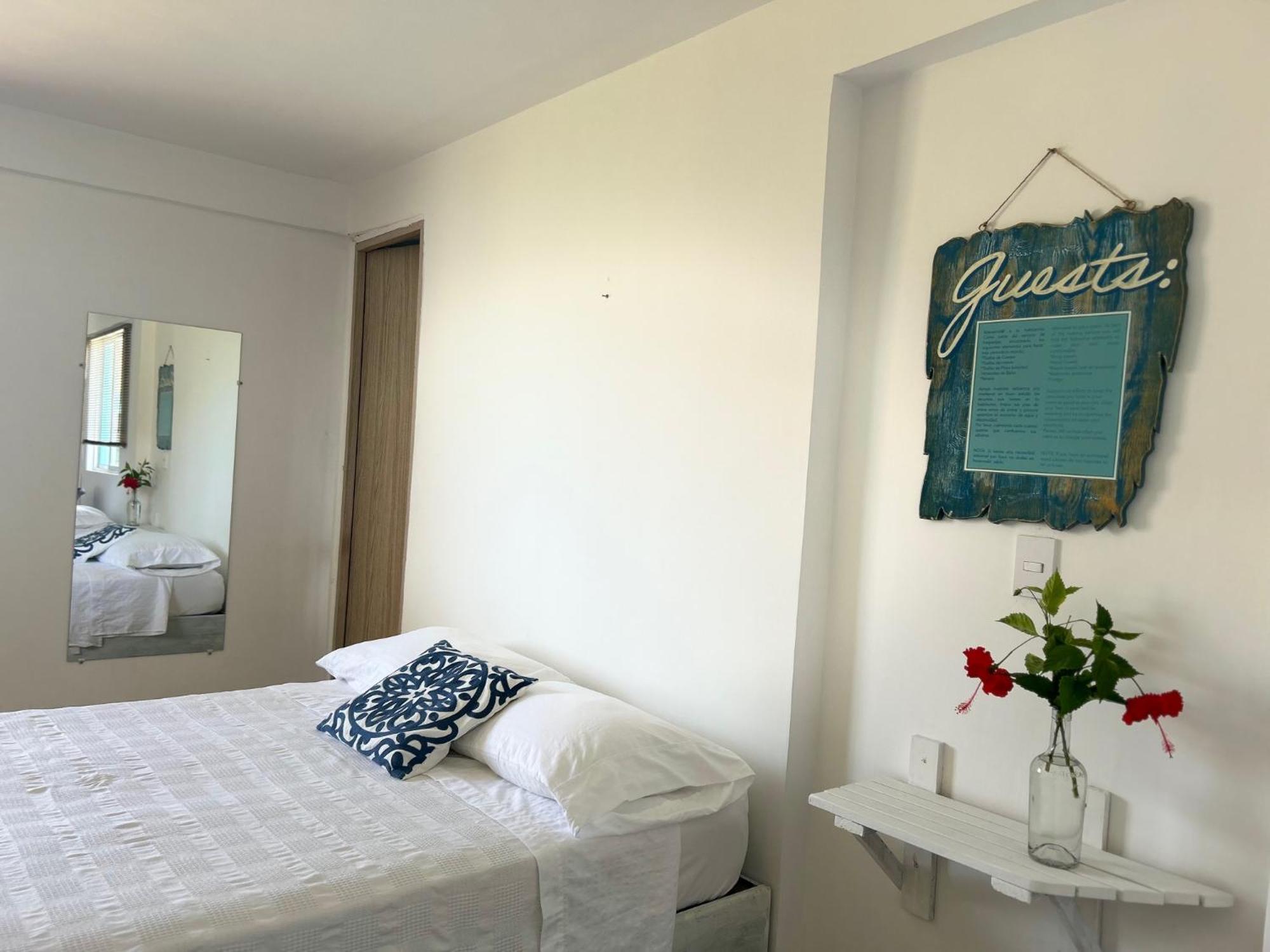 Hotel Miss Francias Home Santa Catalina Island Buitenkant foto